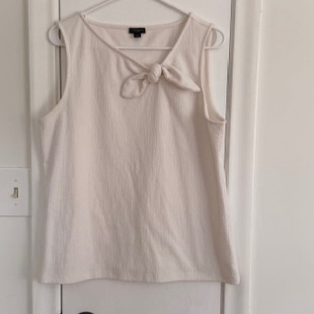 Ann Taylor Factory Cream Sleeveless Blouse with Bow Accent Large